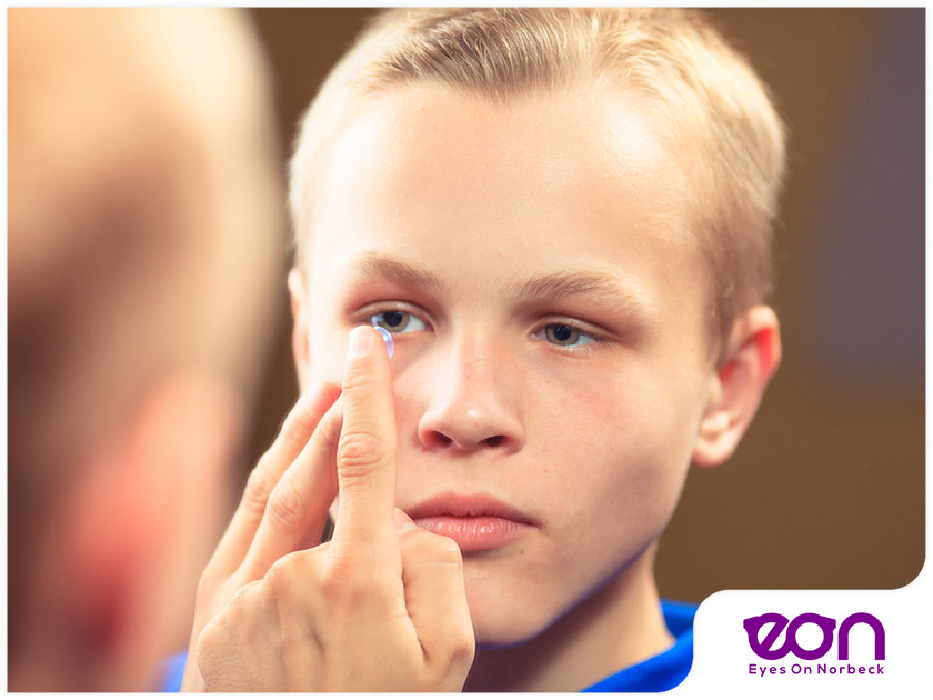 The Do’s and Don’ts of Wearing Contact Lenses